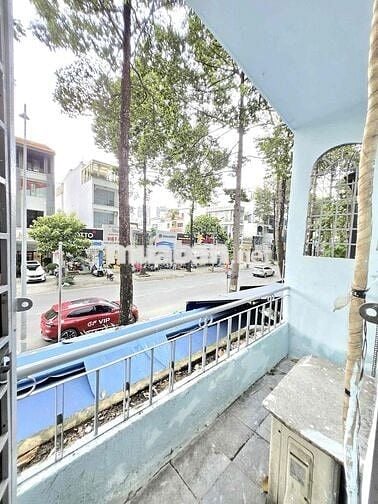 Nhà 3PN Quận 10 Giá Siêu Rẻ Vị Trí Trung Tâm Tiện Ích Đầy Đủ