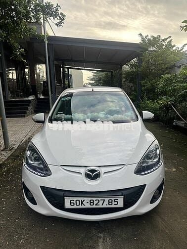 Cần bán xe Mazda 2, xe nhà đi, giá 230 tr