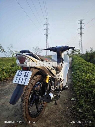 Xe biển đẹp tứ quý còn gánh đảo