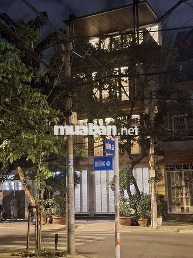 Bán nhà mặt tiền thương mại đường 40 Tân quy đông quận 7.