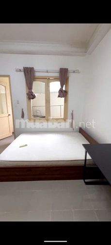 Cho thuê ChDV Phạm Viết Chánh Q1. Phòng rộng 5.5 tr. Tách bến tiện ngh