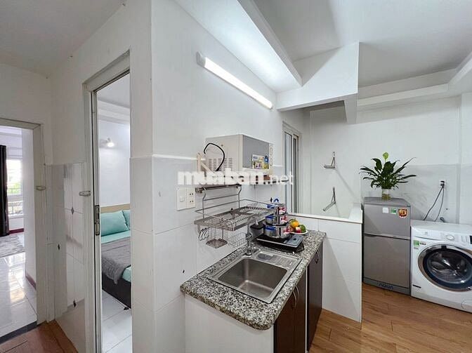 CĂN HỘ 2 PHÒNG NGỦ BAN CÔNG GẦN CHỢ PHẠM VĂN HAI - TÂN BÌNH