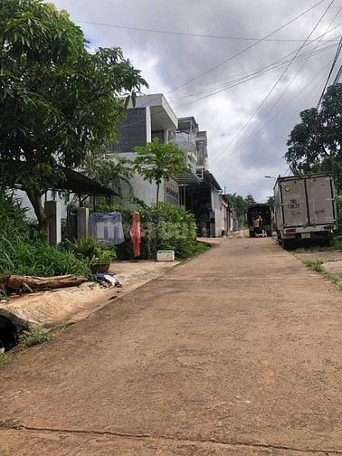 Đất đẹp phù hợp xây nhà và đầu tư