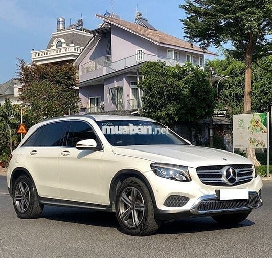 GLC 200 model 2020 cực kỳ mới ít sử dụng chuẩn chỉ