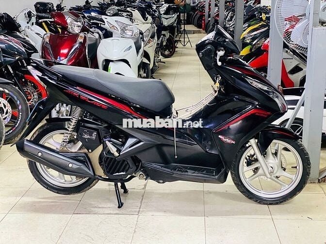 HONDA AIRBLADE 125 ĐEN NHÁM ĐỜI CHÓT BIỂN HÀ NỘI