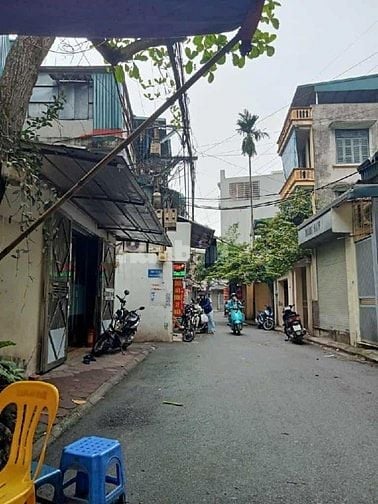 MẶT NGÕ THÔNG Ô TÔ TRÁNH, KINH DOANH TRƯƠNG ĐỊNH