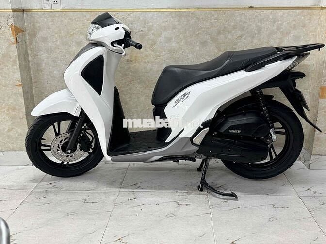 SH 150 đời 2017 màu trắng đen mới keng 43K1-