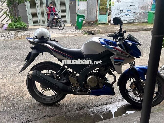 cần bán fz150i 2016 không chính chủ nhé. gtdd