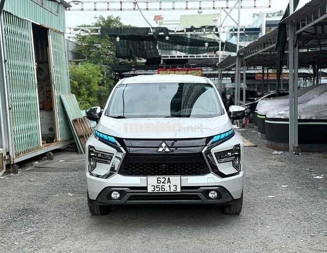 XPANDER 1.5premium 2023 BH 1 NĂM HỖ TRỢ VAY 70%