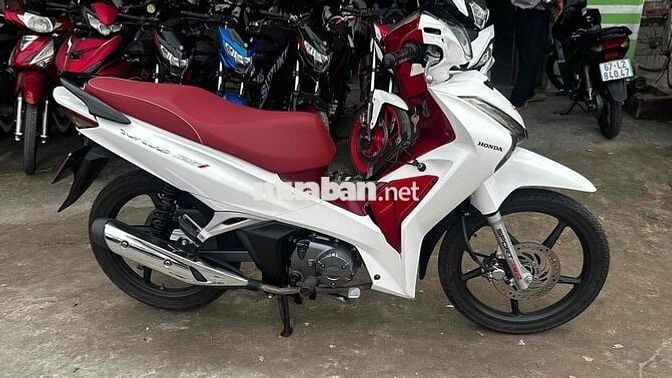 Future fi 2021 lên Wave i trắng đỏ ( hỗ trợ góp )