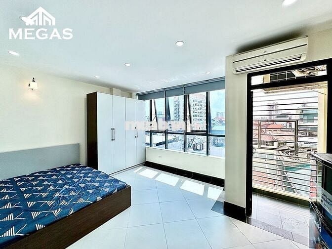 CHO THUÊ STUDIO BAN CÔNG SIÊU THOÁNG NẰM NGAY PHỐ KHOÀNG QUỐC VIỆT