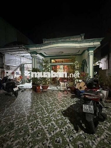 CHÍNH CHỦ MỘT ĐỜI ,RỘNG 137M2 - NGANG HƠN 8M, KHU HIỆN HỮU,NHỈNH 4 TỶ