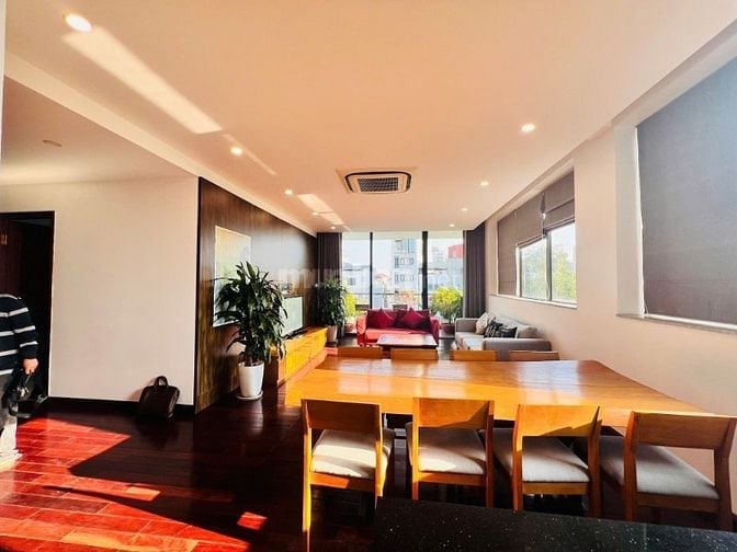 Bán nhà Tô Ngọc Vân 7 tầng, 73m2, ô tô qua nhà, cho tây thuê, gần hồ