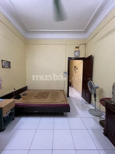 Mặt Phố Phúc Tân – Hoàn Kiếm – 81 M2 – 4 T – MT 3.8M – Giá 23.8 Tỷ. 