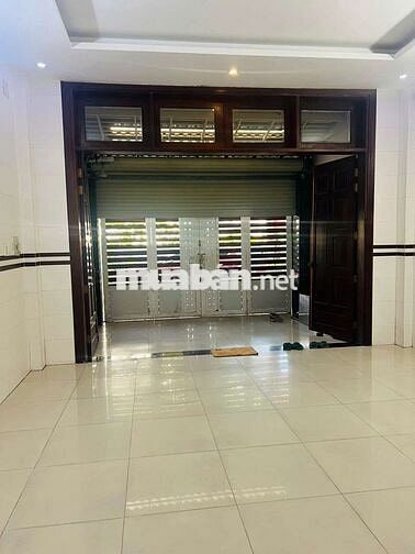 CHO THUÊ NHÀ 5X22( TRỆT+4LẦU+9 PHÒNG) CÓ THANG TẢI HÀNG 500KG