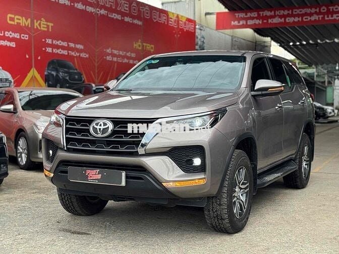 Toyota Fortuner 2024 2.4 AT 4x2 - 40000 km