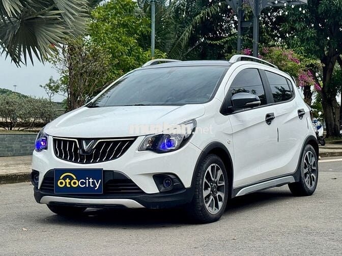 VinFast Fadil Plus 2022 - Màu trắng  - 5v5km