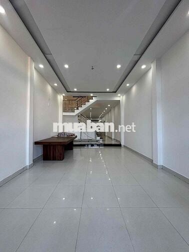 🟡CHO THUÊ NHÀ 3 TẦNG MT LÊ THẠCH, 4 pn , SÁT BẾN XE