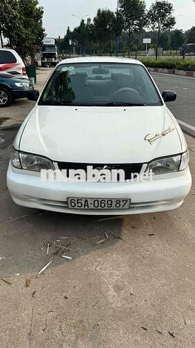 Toyota Corolla 2000 XL 1.3 MT
