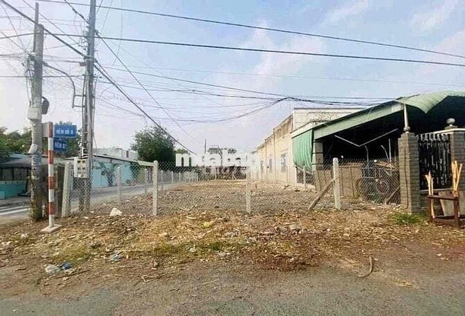 Đất 2 mặt tiền kinh doanh bán gấp