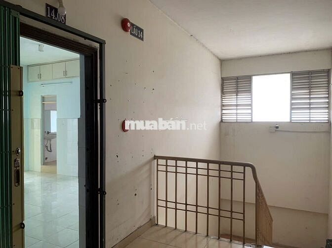 Bán căn hộ cao ốc B chung cư Ngô Gia Tự, lầu 7, 83m2.