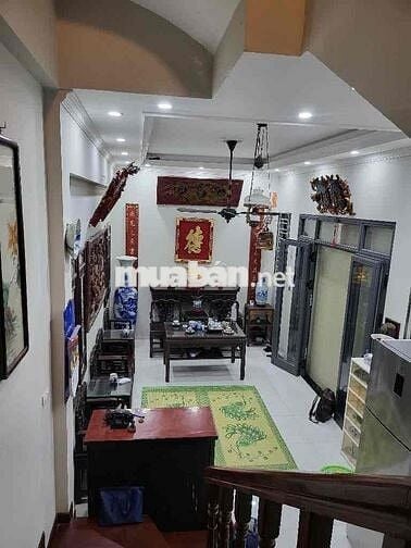 GIÁP BÁT MẶT NGÕ THÔNG- 32M2-5T- 9.25TỶ- DÂN XÂY -CÁCH Ô TÔ 10M, KINH