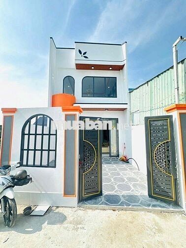 Nhà 1 Lầu 5 x 20m , 3 Phòng Ngủ Ngay Lộc Hậu Đường Xe Hơi Sổ Hoàn Công