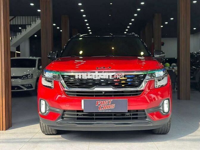 Kia Seltos 2023 Premium 1.4 Turbo,màu đỏ,11.000 km