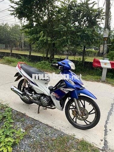 Axelo máy nguyên zin chưa đung tới giấy tờ hợp lệ