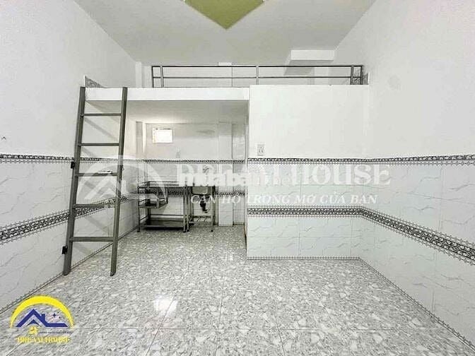 CHO THUÊ DUPLEX GÁC CAO NGAY ĐH CÔNG THƯƠNG FREE XE - SẠCH SẼ SIÊU ĐẸP