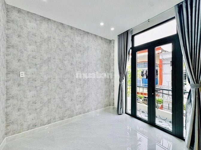 Chính chủ gửi bán nhà Lý Thường Kiệt Q10 - Hẻm OT - Giá chỉ 1t8 TL