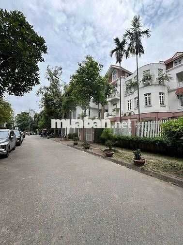 Biệt Thự 150m² Phố Vọng-Trần Đại Nghĩa 4Tầng, sân vườn