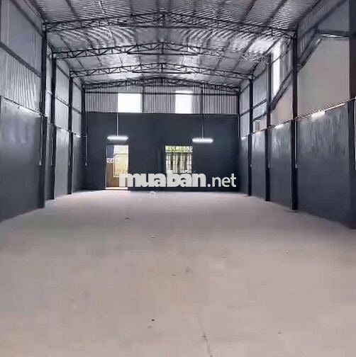 Cho thuê kho xưởng, mặt bằng Quận 7 DT 1000m đường Nguyễn Hữu Thọ
