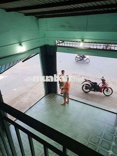 Cho thuê mặt bằng (2 mặt tiền) QL1A và đường hẻm 10m