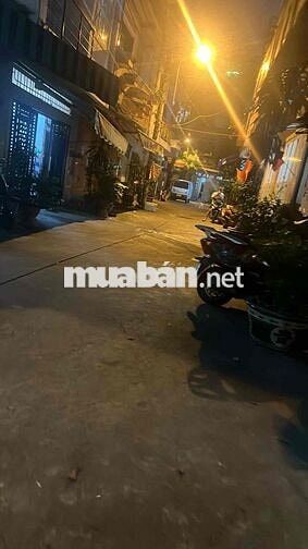 BÁN NHÀ MẶT TIỀN ĐƯỜNG S QUẬN 4-47M2 3TẦNG -5.5x8. - HC - Cạnh CV -15T