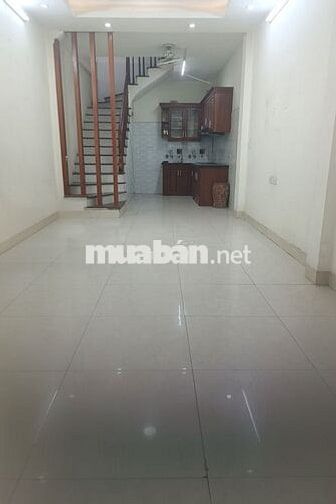 CHO THUÊ NHÀ NGUYÊN CĂN – 5 TẦNG, NGÕ Ô TÔ – NAM DƯ