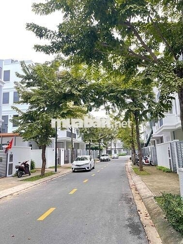 1 căn nhà phố La Vida Vũng Tàu hướng Tây Bắc, DT94m2 giá tốt