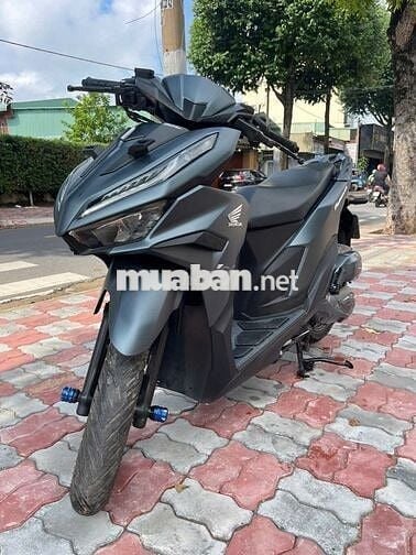 Honda Vario 125 Xám 2023 - ODO 12K - Hỗ Trợ Nợ Xấu