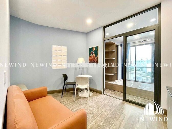 1PN BAN CÔNG KHU HIM LAM TRUNG TÂM Q7. SÁT LOTTE, CẦU NV CỪ, Q1, Q4, Q