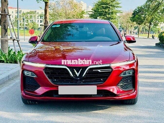 VinFast Lux A 2.0 Tiêu chuẩn 2022 siêu đẹp