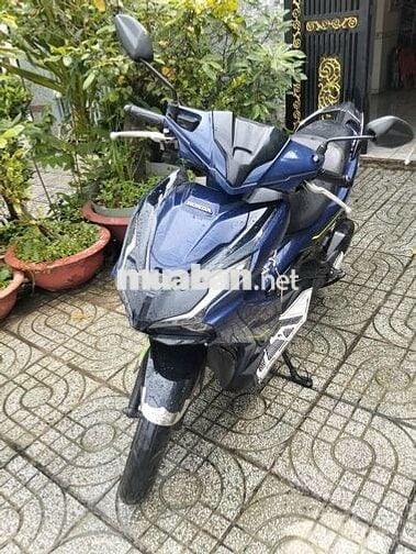 Air Blade 125, SX 2022, máy zin chính chủ cần bán