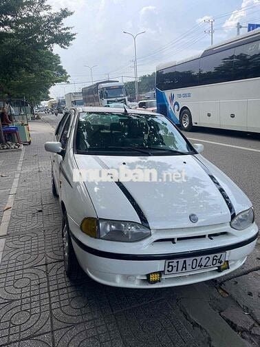 Fiat Siena 2003 ELX 1.3 - 12345 km