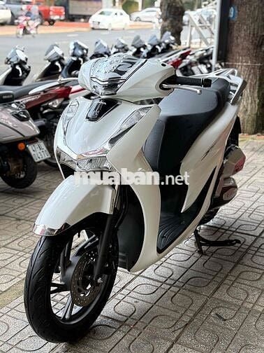 SH 2023 cọp trum mền 2k km mơi keng