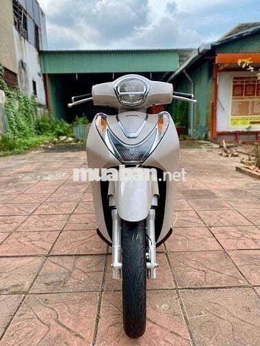 SH Mode ABS 2021 Chạy Lướt 7.000Km hồ sơ cầm tay