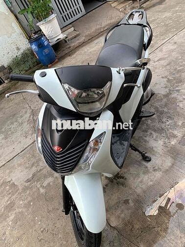 Cần bán SH ý 150i ba cục biển số tp ( xe nhà )