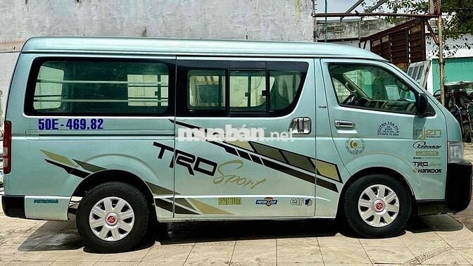 Toyota Hiace 2008 - 123 km