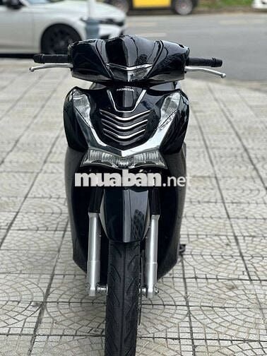 Honda sh 2022 đen bóng bs 43 có trả góp trao đổi