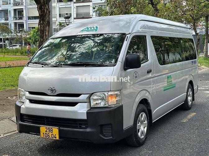 Toyota Hiace 2014 máy dầu - Xe đưa đón chuyên gia