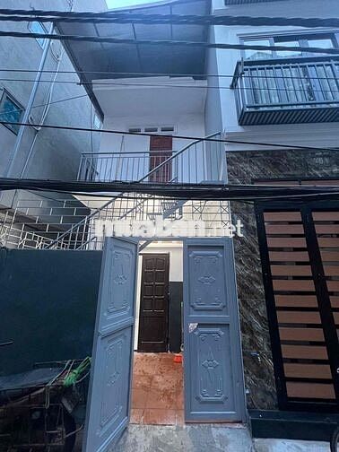 Chính chủ cho thuê nhà 2 Tầng phố Nguyễn Chính, Hoàng Mai