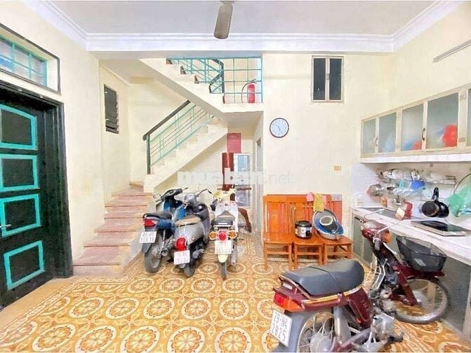 Bán đất kèm nhà 3 tầng Phố Tôn Đức Thắng Đống Đa